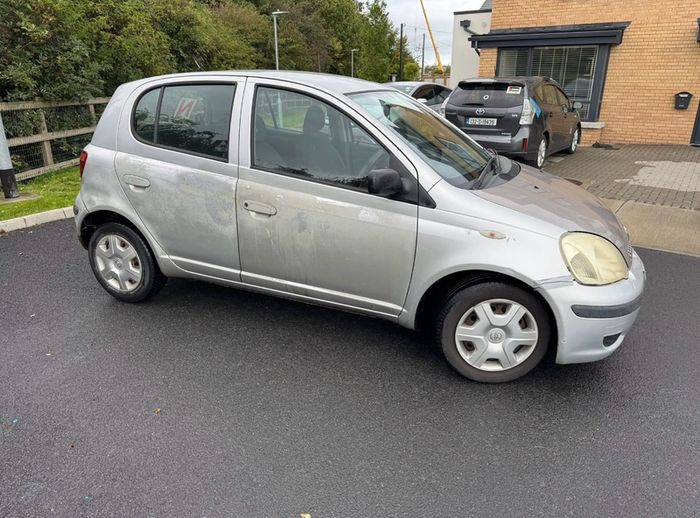 2004 Toyota Yaris
