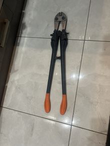 bolt snips