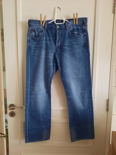 Paul Smith cotton denim jeans 34 waist and 28 leg in very good condition see last two photos for exact measurements FREE STANDARD POSTAGE INCLUDED