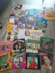 Vinyl 29 old vinyl records as pictured