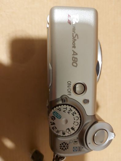 Canon PowerShot A80 Digital Camera, with carry case, working fine and in excellent condition