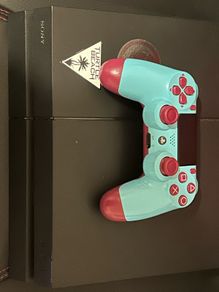 PlayStation 4 1tb