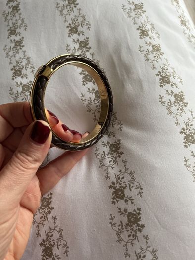 Leather bound Bangle