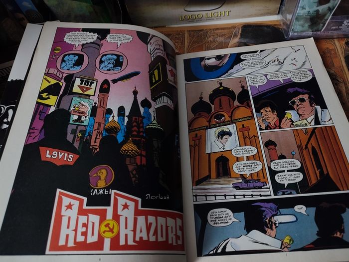 Judge Dredd ! Red Razors ! by Mark Millar ! Graphic Novel ! 2004 ! by 2000 AD Graphic Novels !