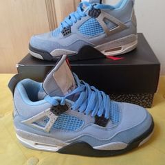 Jordan 4 Retro University Blue