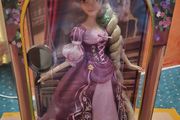 Limited edition doll Raspuzel Disney