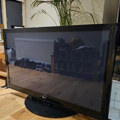 LG 50PQ3000 50" HD Ready Plasma TV with 600Hz Sub-Field Driving Technology & USB Port