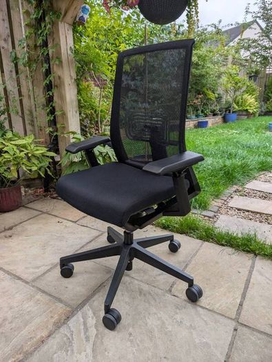 ergonomic office chair