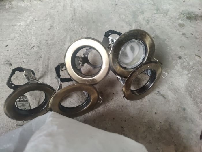 light holder
