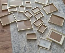 Wedding photo frames for tables