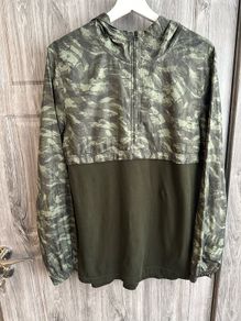 Under Armour Hoody - Small Mens