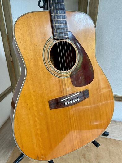 Yamaha FG-200 Vintage 1974 Acoustic Guitar