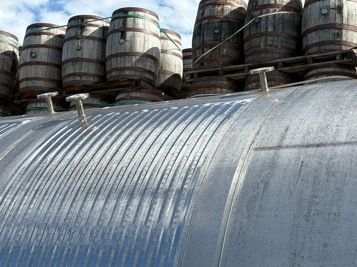 Stainless steel tanks