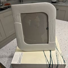Photo frame Belleek