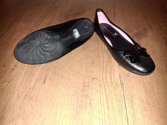 Lovely Miss Fiori ballerinas, size 1
