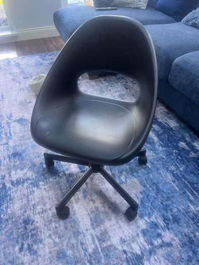 Office / desk chair