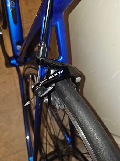 Giant Defy road bike