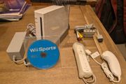 Nintendo Wii Bundle - Full set with Wii Sports - #438
