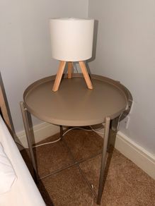 bedside table/coffee table