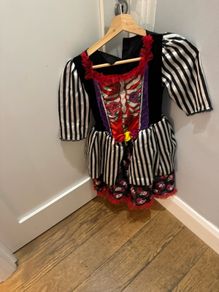 skeleton girl Halloween costume