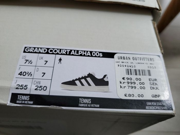 Men's shoes