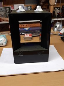 Radio mobile speaker
