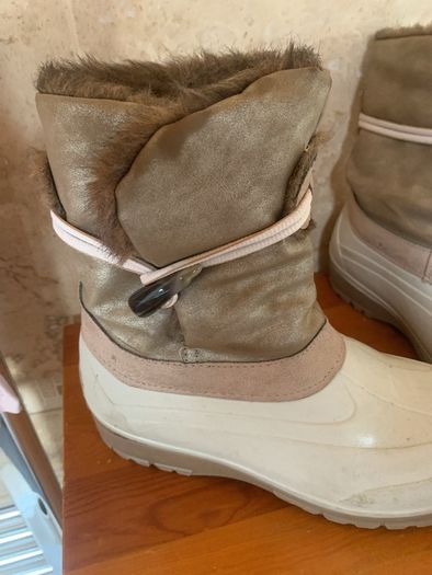 Snow Boots