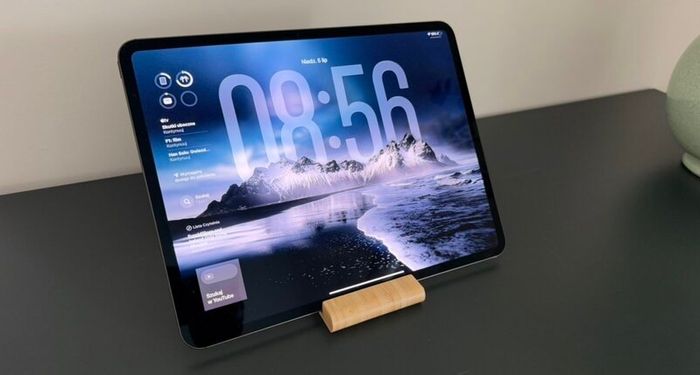 iPad Pro 12.9 5th generation Silver