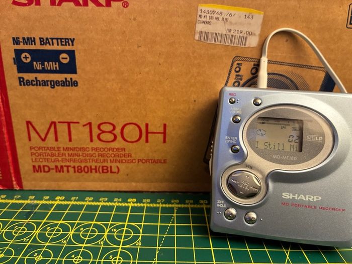 Sharp MD-MT180H (Blue) - Boxed - Near Mint - MDLP Minidisc Recorder