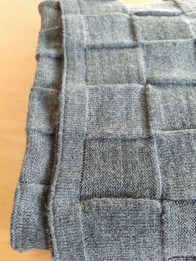 Grey textured scarf