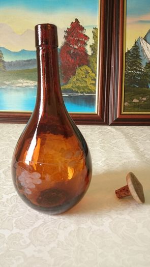 For Collectors Rare Vintage 5 Piece J. Albinana Oleria Spain Etched Amber Decanter With Matching Amber Wine Glasses Set