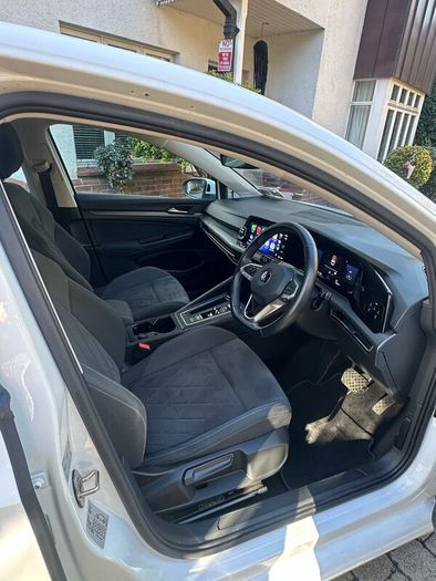 Volkswagen Golf (2021) 1.5 eTSI Style - Automatic