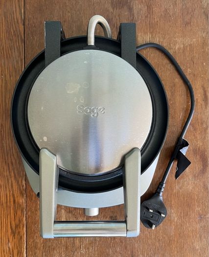 Sage Waffle Maker