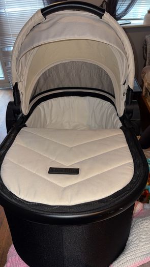 twin pram