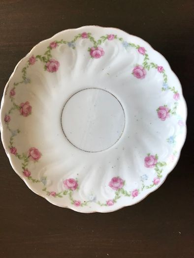 Vintage Rosebud Design