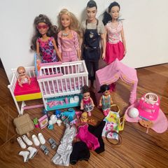 Mixed Barbies and accessories