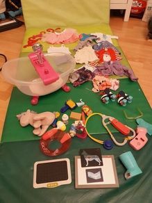 Our Generation doll accessories BATH CLOTHES DOCTOR vet set inc X-RAY