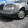 Mercedes-Benz E-Class 1993 Image 7