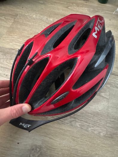 MET bicycle helmet size L