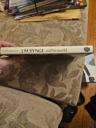 J.m. Syng And His World. With 130 Illustrations. By Robin Skelton. First Edition Large Volume Hardback With Dustjacket In Good Condition.  See Photos For Same.