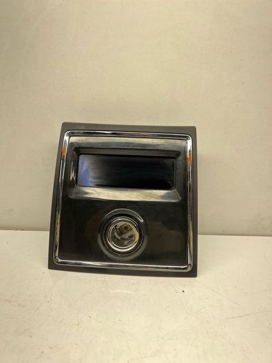 Skoda Superb Rear Clock Charging Port Outlet 2013 3t0919201a A2l5b2s