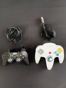 2x USB Game Controllers Tested Working