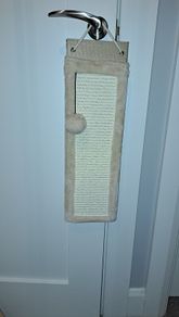 Cream Hanging Scratching Post