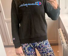 'Champion' black crewneck sweatshirt