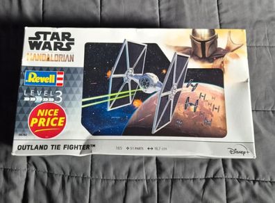 Star Wars Mandalorian Tie Fighter Model