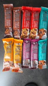 Protein bars fulfill in date
