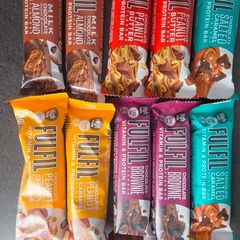 Protein bars fulfill in date