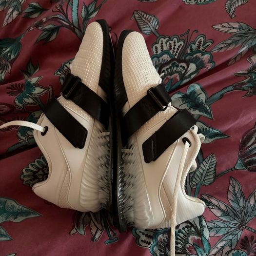 Nike romaleo 4 weightlifting shoes size 9