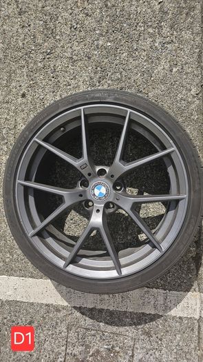 BMW Style 763M 20" staggered alloys with TPMS sensors
