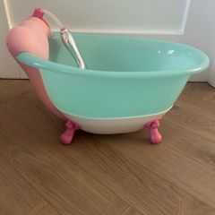 Kids dolls bath